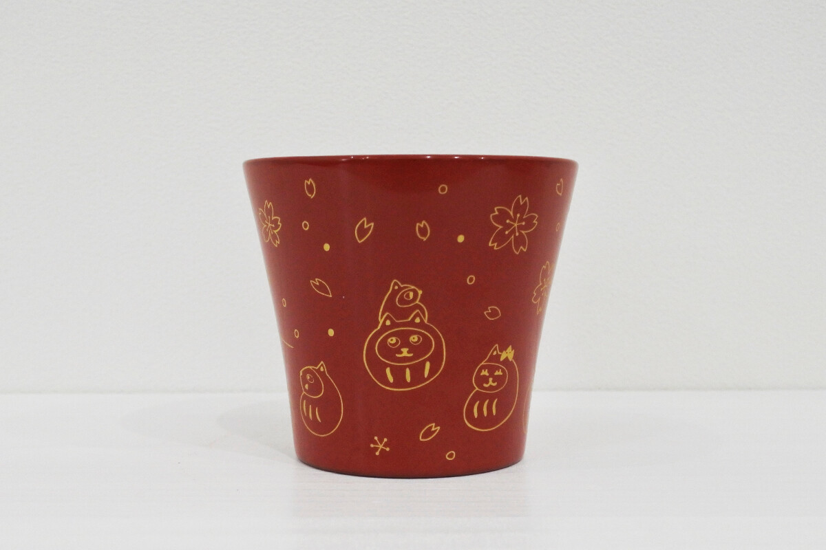 越前漆器カップ　「富士山とねこだるま」　赤　（桐箱付き）の画像